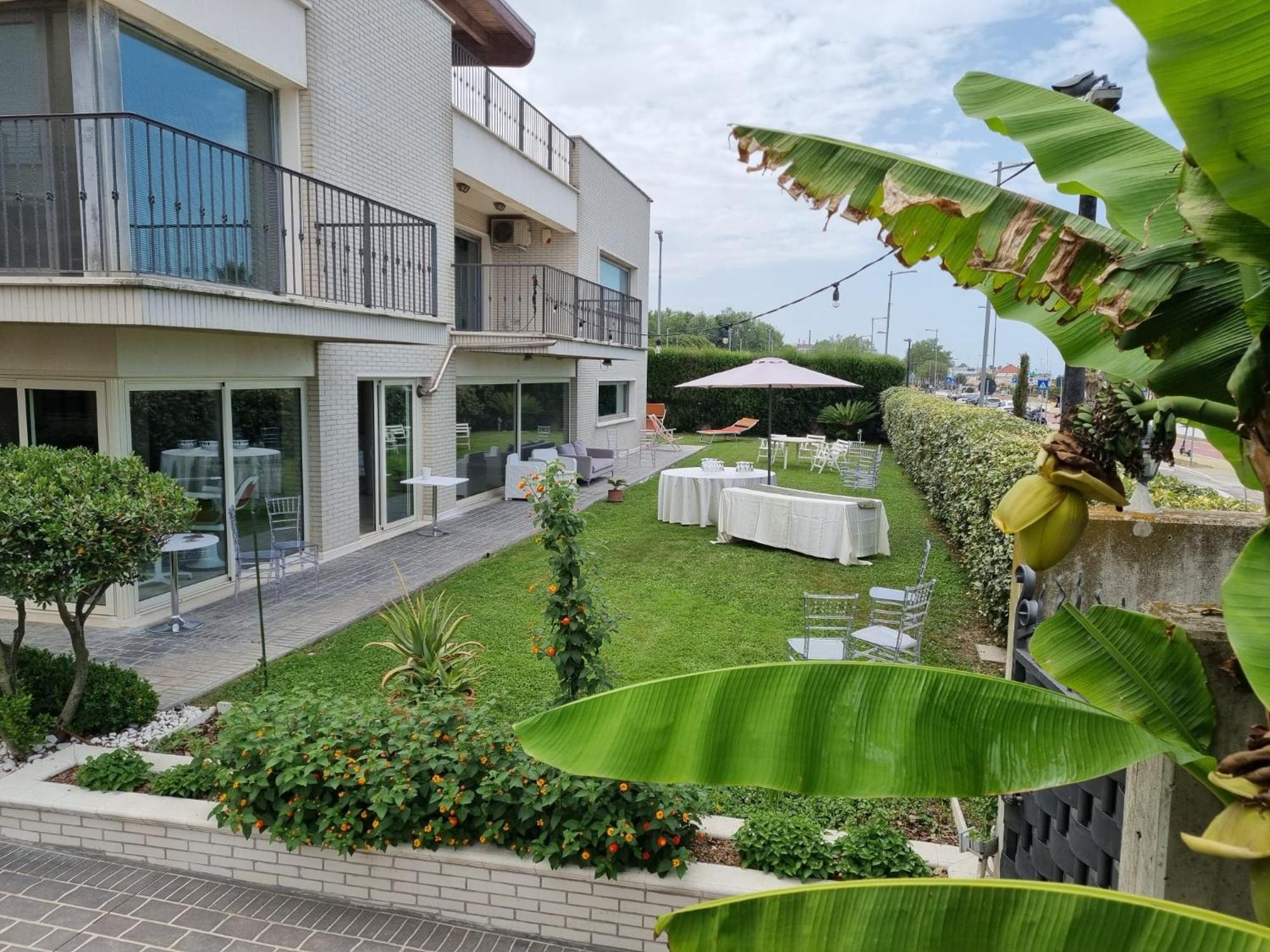 Il Sorriso Di Angelina Bed & Breakfast Pescara Exterior photo